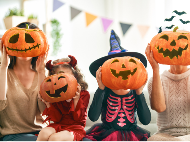 ハロウィンの子どもの仮装